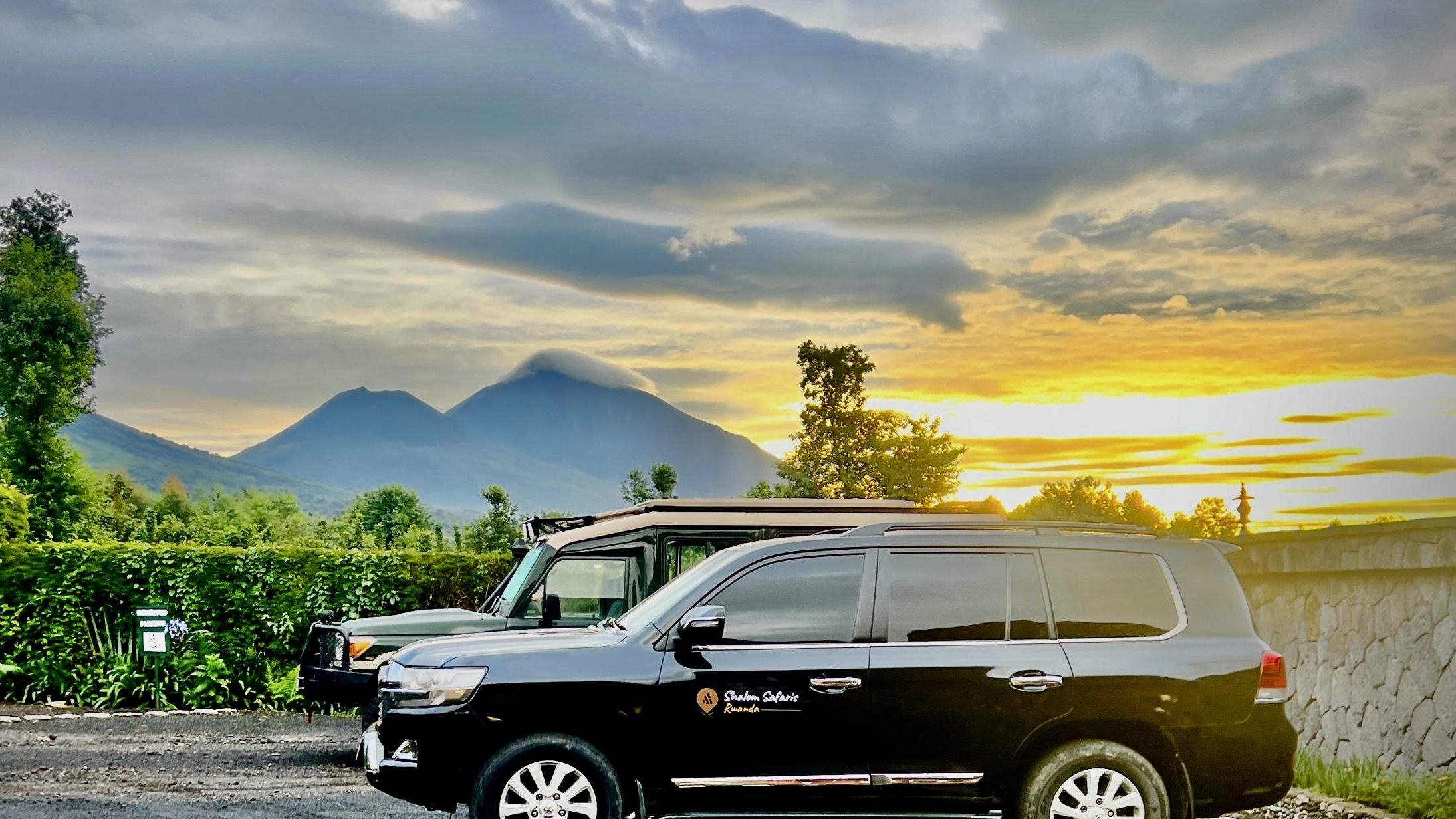 Rwanda Gorilla & Golden Monkey trekking Group Tour experience